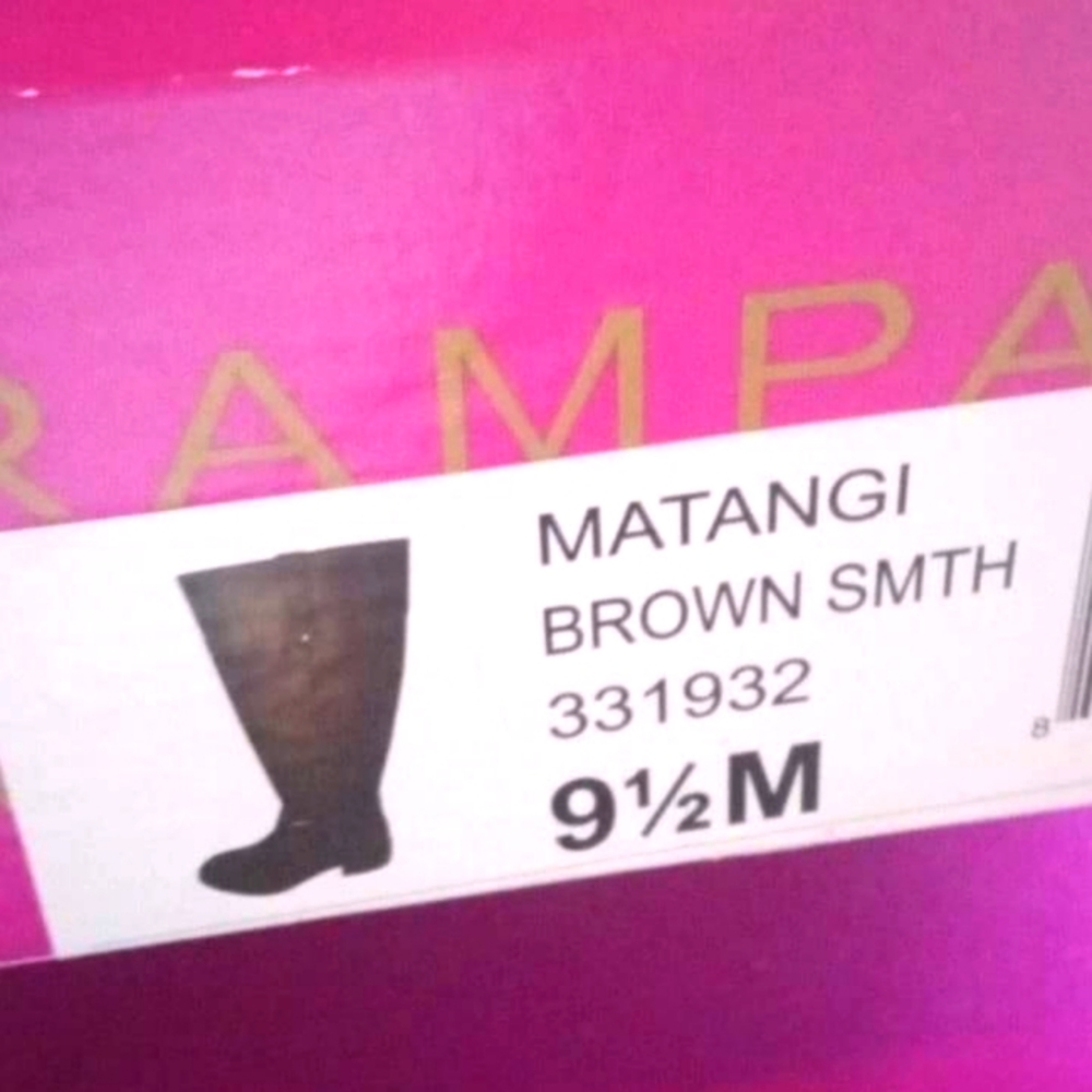 Rampage knee high brown boot new never worn
